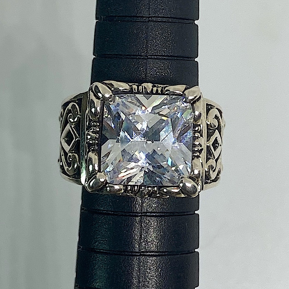SILPADA RETIRED Sterling Silver 925 Uptown Cubic Zirconia Ring Size 5